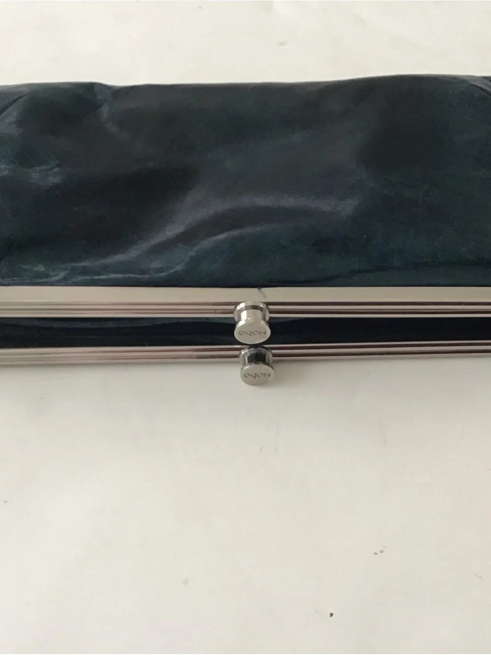 HOBO Lauren Clutch Leather Wallet Forest Green W/clasp & Magnetic Closure